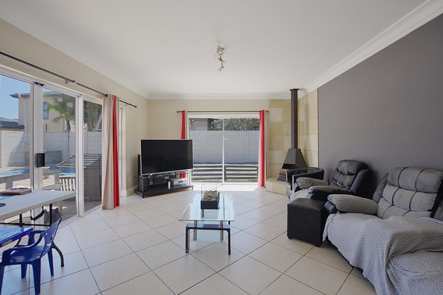 4 Bedroom Property for Sale in Parklands Western Cape